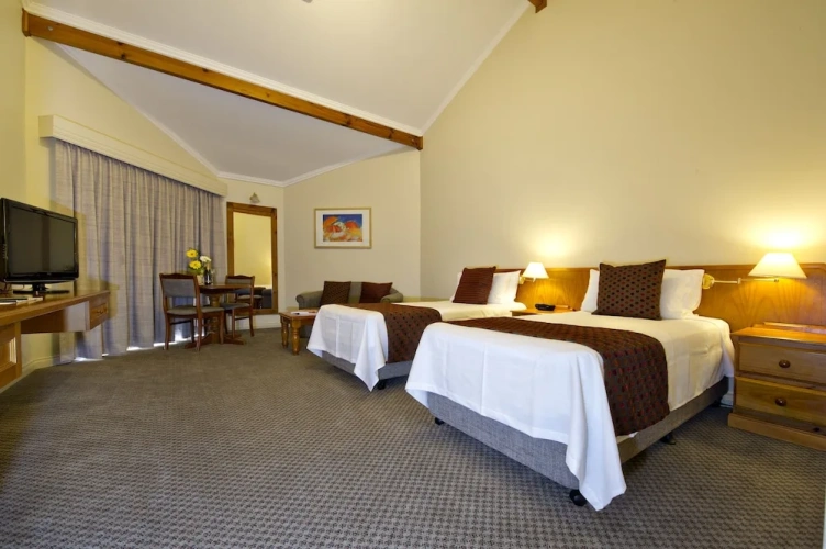 Suite with balcony