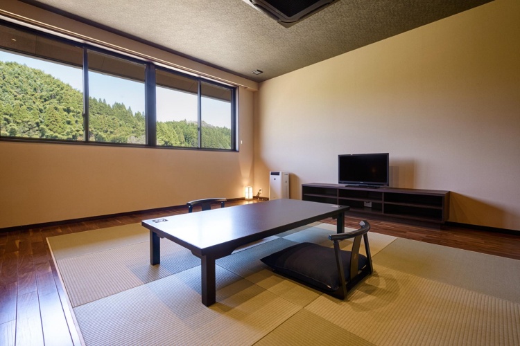Standard Quintuple room