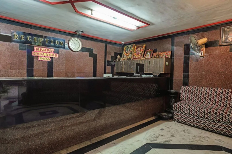 OYO 41751 Hotel Sabharwal