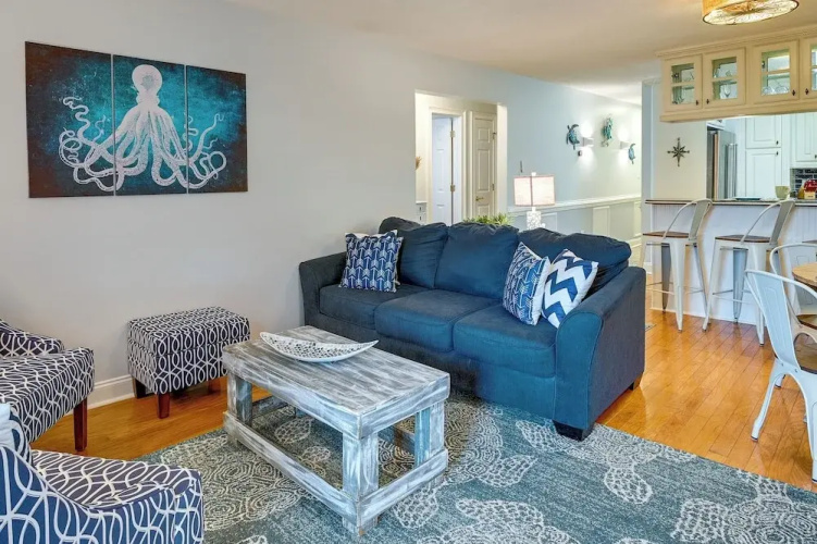 Ocean Access & Balcony: Surfside Beach Condo