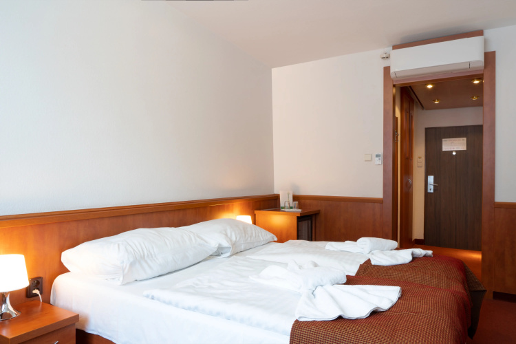 Hotel Tristar