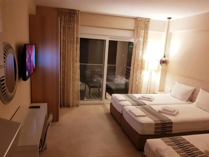 Sithonia Suites Luxury Apartments 3 Beds