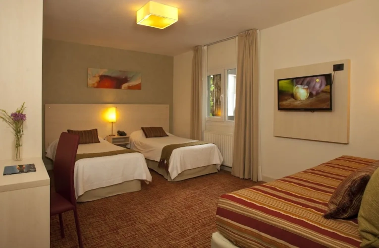 1 Bedroom Standard Triple room