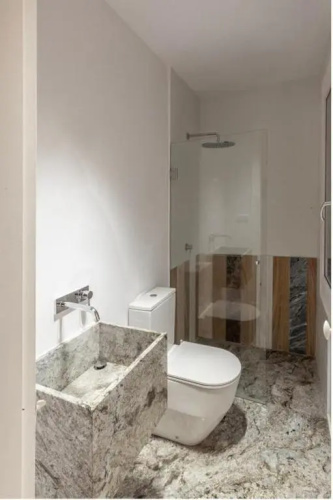 Beautiful new apartment in town centre