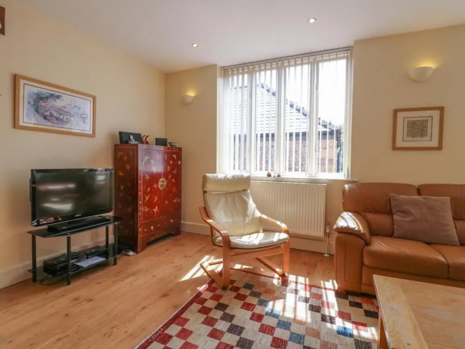 3 Coach House Mews