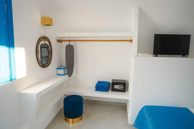 SantoNight Luxury Villas