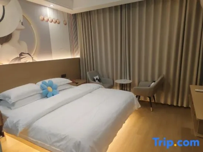 Standard Double room with river view