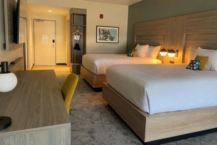 Quadruple Suite