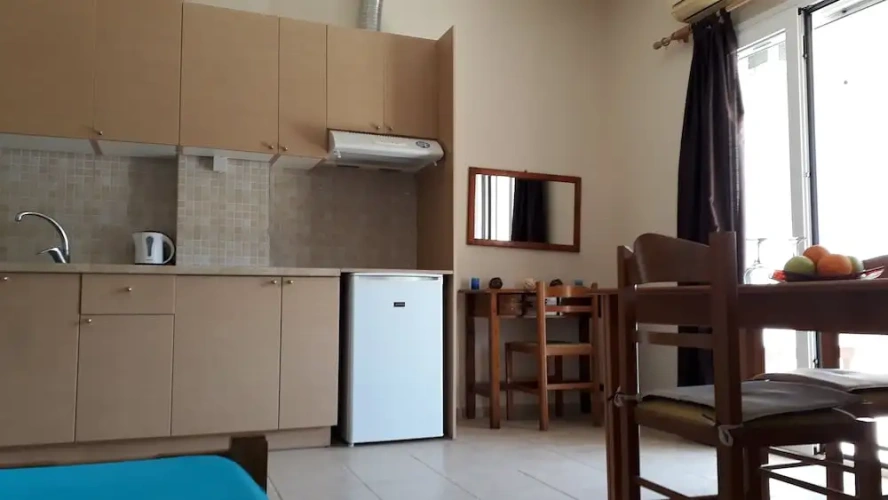 1 Bedroom Apartment with partial sea view