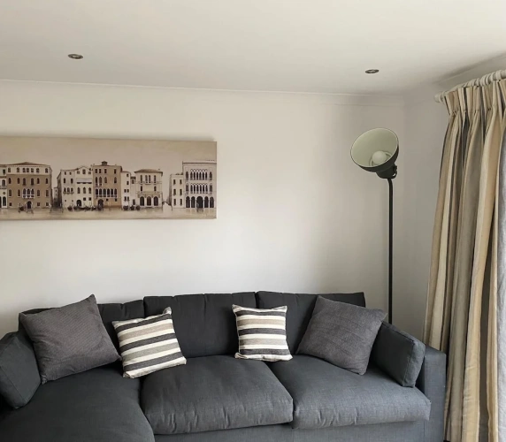 2 Bedrooms Apartment with balcony and with river view