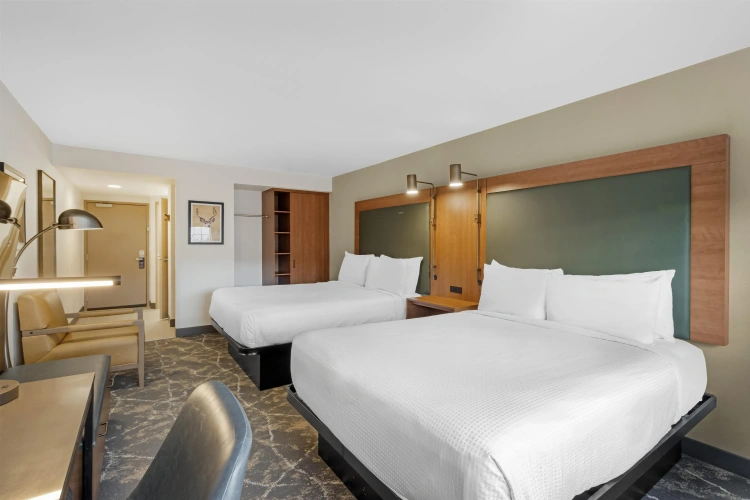 Standard Quadruple room