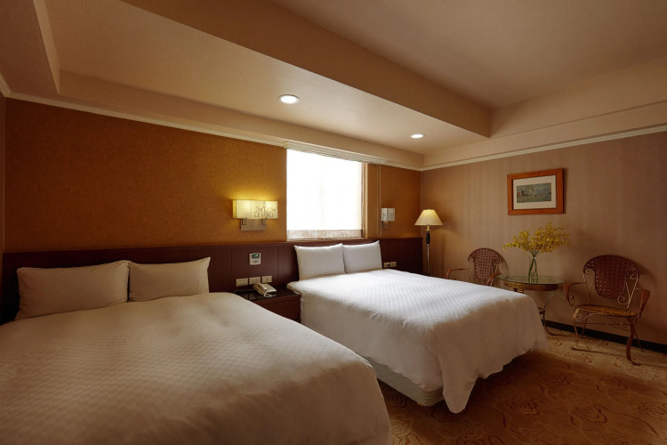 Good Life Hotel