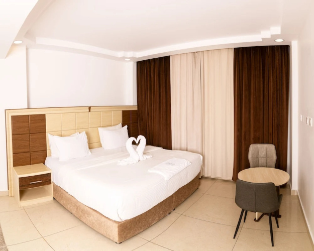 Diamond Star Hotel