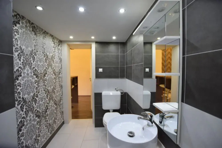 Vaci Street Apartment