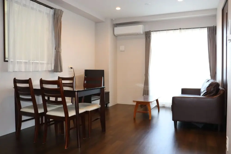 2 Bedrooms Family Apartment