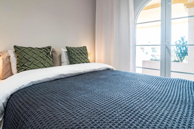 SAA3- Spacious apartment close to beach