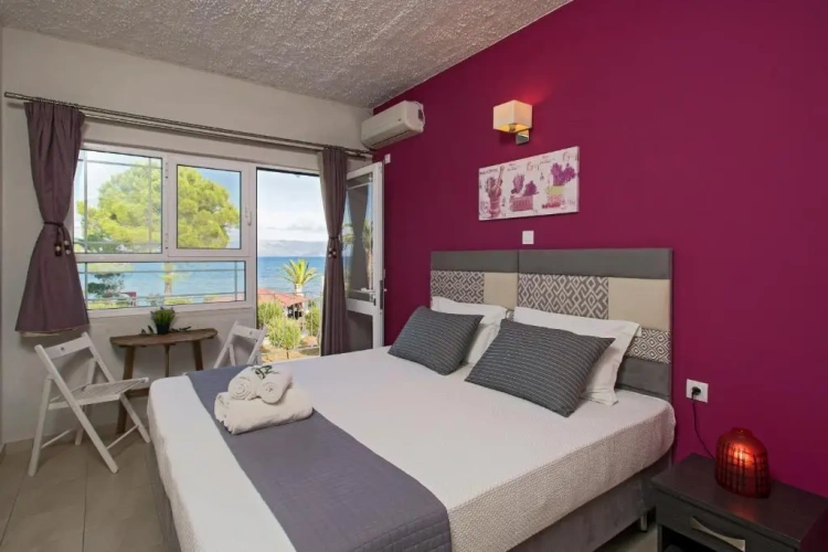 Studio with sea view