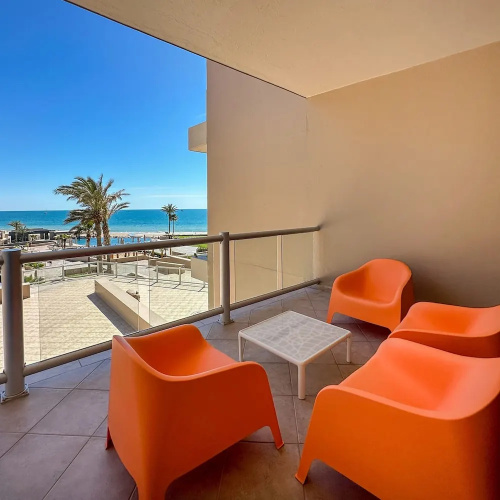 Luxury Ocean View Condo w Huge Deck