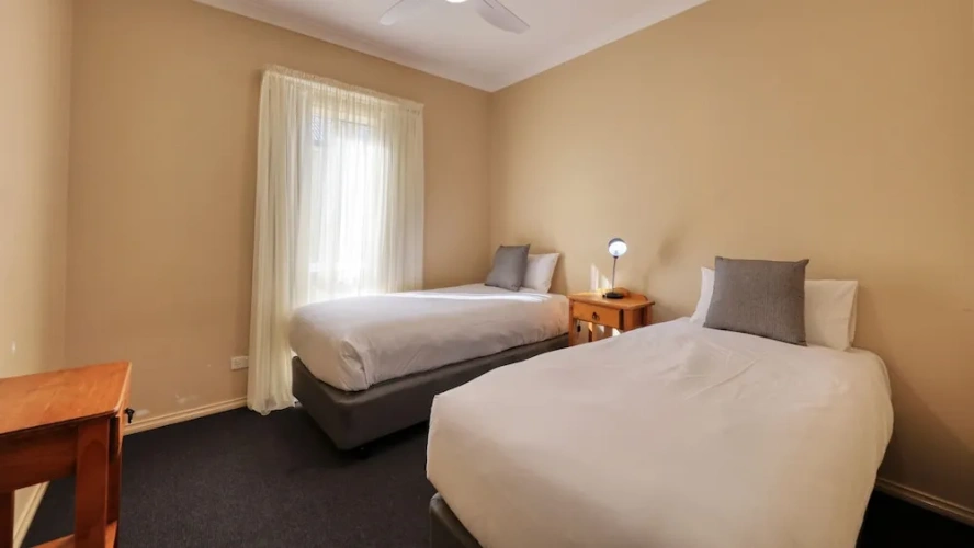 2 Bedrooms Apartment with balcony
