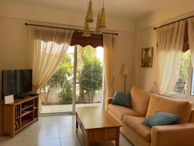 3bdr villa-pool/700m from a blue flag beach!