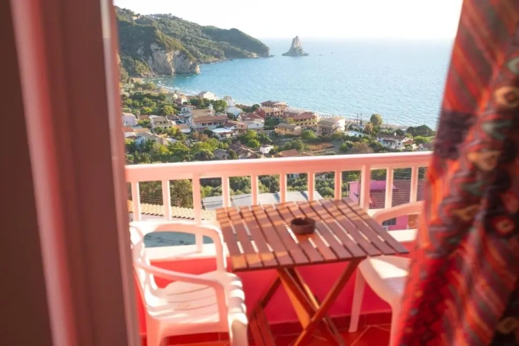 Deluxe Triple room with sea view