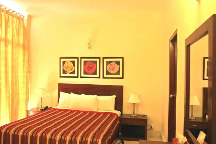 Herfa Inn Lahore
