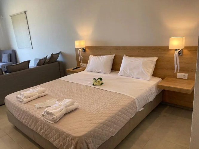 Euphoria Blue studio apartments