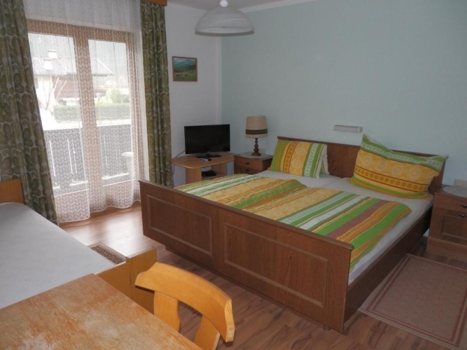 Standard Triple room with balcony