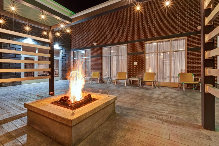 Holiday Inn & Suites Toledo Southwest - Perrysburg photo 23