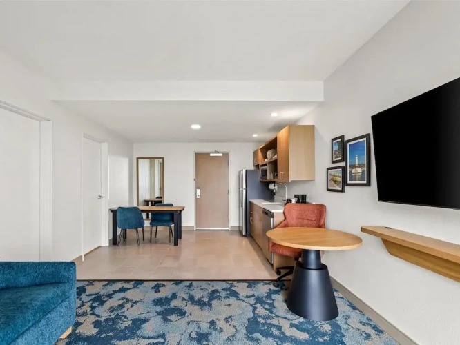 Double Suite