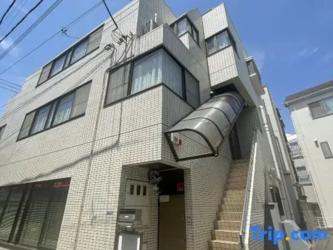 Modern Tokyo Suites
