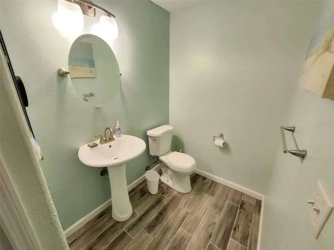 Heated Pool, Jacuzzi & Sauna! Tampa, FL
