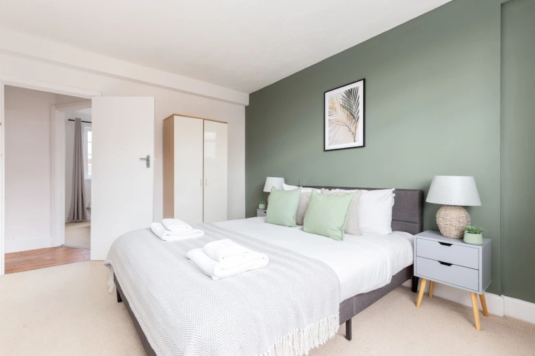 The Chiswick Collection