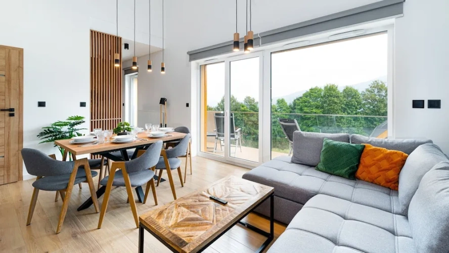 Apartment with balcony