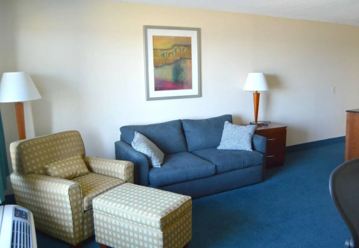 Hampton House Hotel