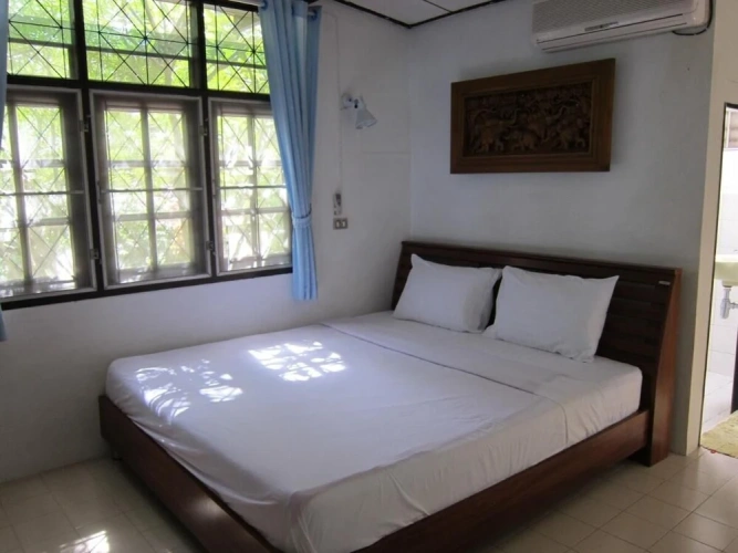 Deluxe Family Bungalow with balcony and beachfront