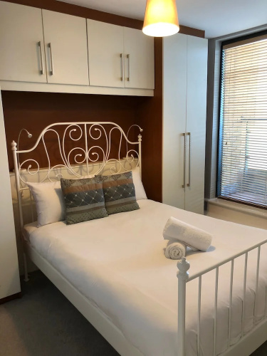 D13 Self Catering