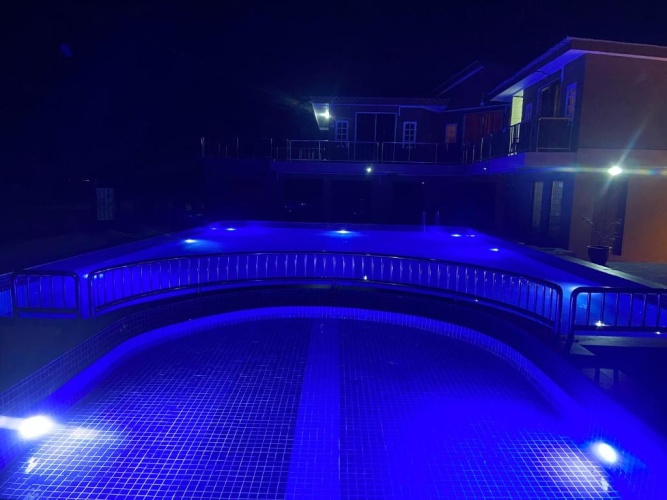 Deluxe Triple room with balcony