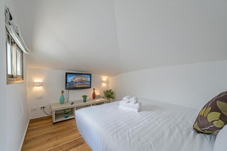 Economy Single room with balcony