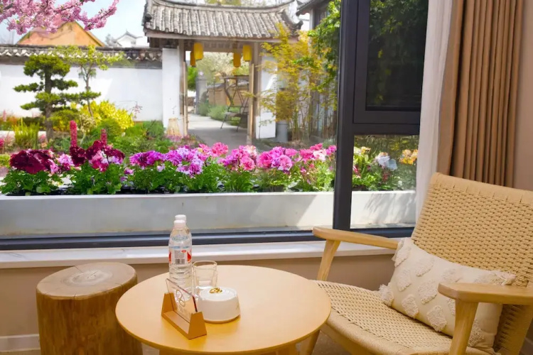 Jinghua Inn