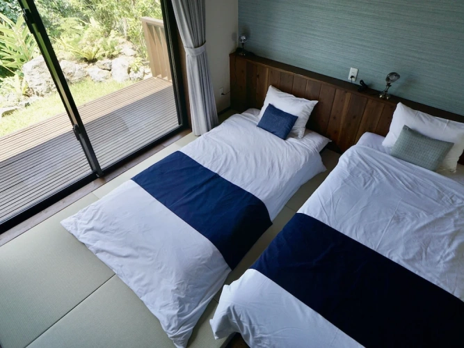 3 Bedrooms Comfort room