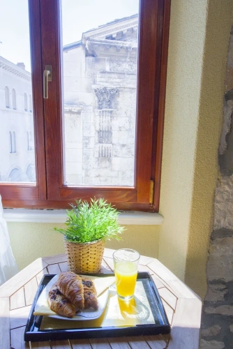 Apartment with city view