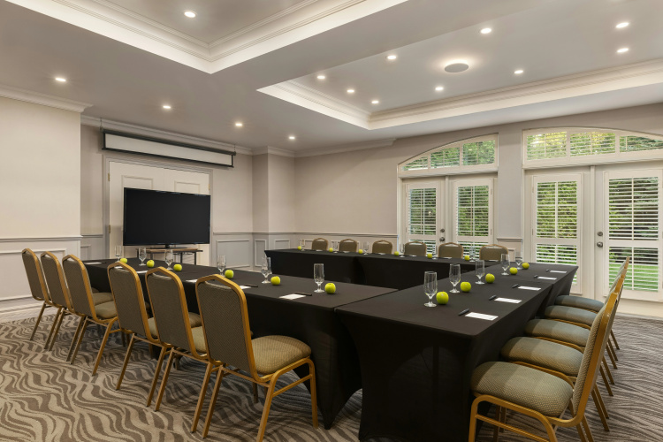 Le St-Martin Bromont Hotel & Suites photo 19