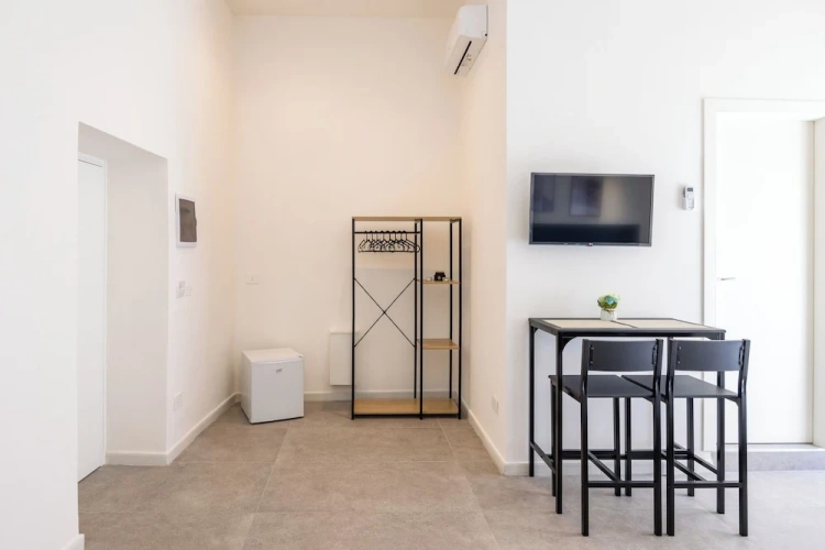 Superior Quadruple room with city view
