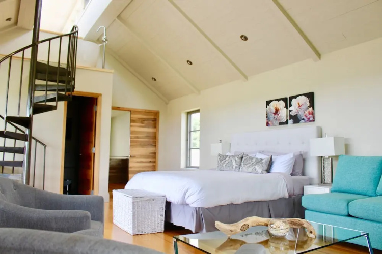 Compass Rose Suites