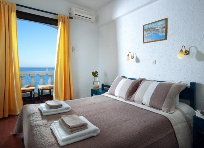 Standard Double room with sea view