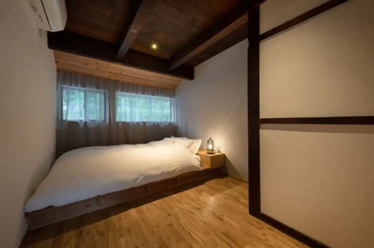2 Bedrooms Villa