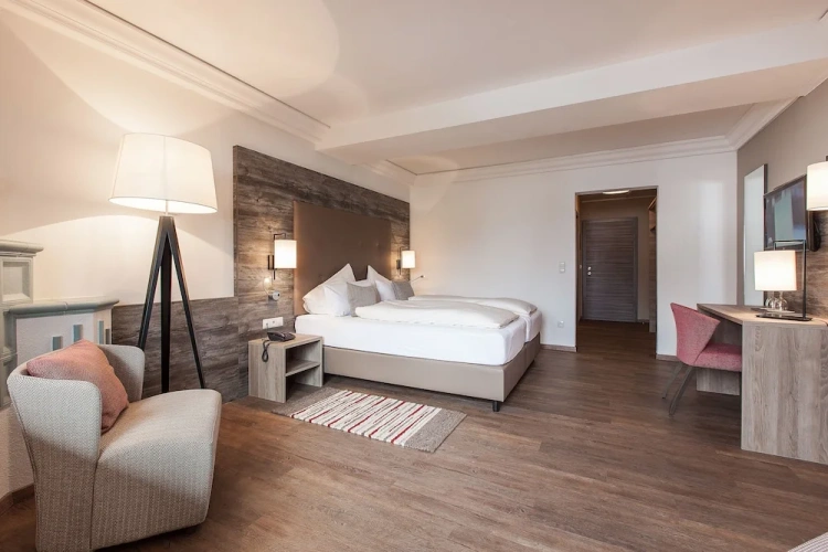 Superior Double room with balcony