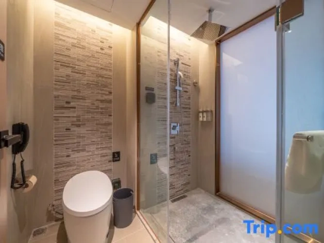 Standard Double Suite
