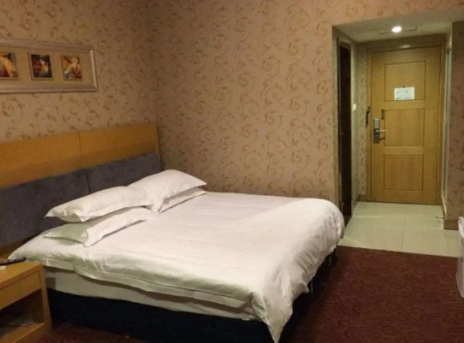 Yiwu Guoxin Hotel